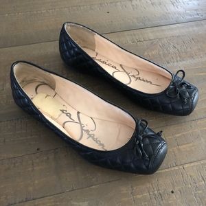 Jessica Simpson Mabelle quilted black flats